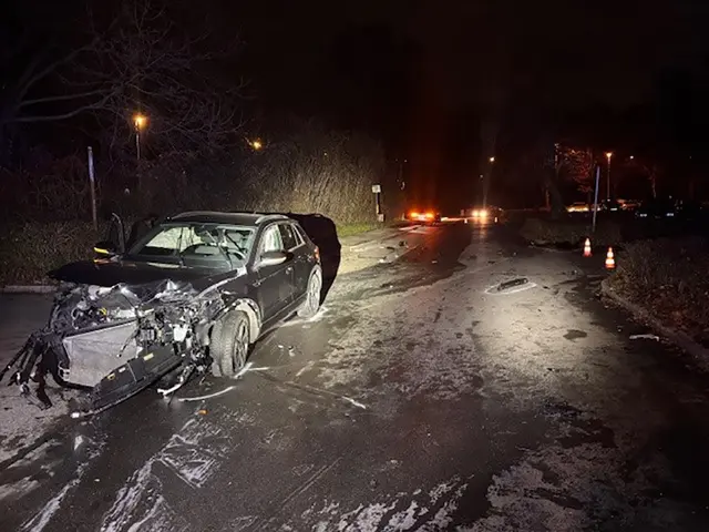 Unfallfahrzeug Nummer 1 ( | Foto: Polizei MK)