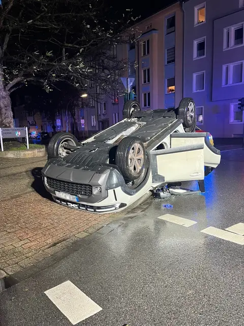 Unfallfahrzeug | Foto: Polizei Bochum