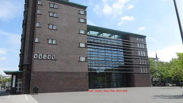 Stadt Gelsenkirchen startet Bewerbungsverfahren für Ausbau der Ladeinfrastruktur
Anbieterinnen und Anbieter sind aufgerufen, sich zu beteiligen | Foto: Heinz Kolb 