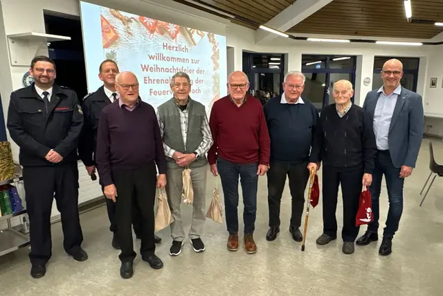 Weihnachtsfeier der Ehrenabteilung ( | Foto: Torsten Matenaers)