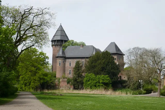 Burg Linn, Krefeld