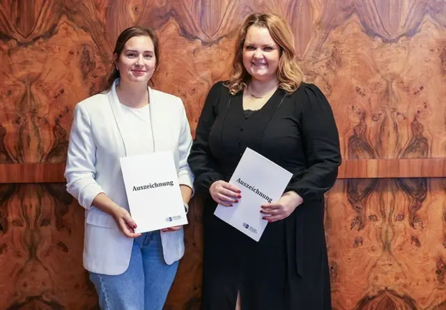 Caroline Bückemeier und Nadja Kolski | Foto: PP Recklinghausen 
