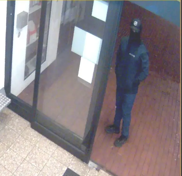 Wer kann Angaben zu den Personen und den Fahrzeugen sowie den Aufenthaltsort der Fahrzeuge vor und nach der Tat am 29.12.2025 machen?