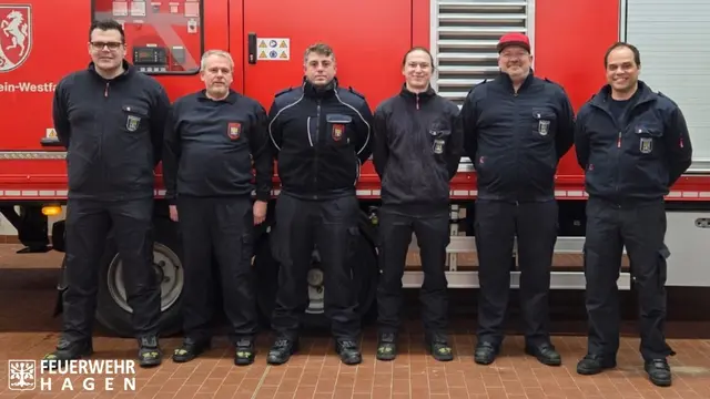 Mannschaft zur Betreuung des Anhängers Notstrom | Foto: Feuerwehr Hagen