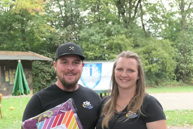 Jana und Daniel Pechtel engagieren sich seit vielen Jahren in der Schwimmabteilung der DJK TuS Ruhrtal Witten. | Foto: Philipp Topp