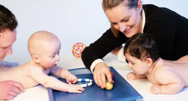 PEKiP: Gemeinsam spielen, andere Familien treffen und Tipps erhalten. | Foto: PEKiP e. V. 