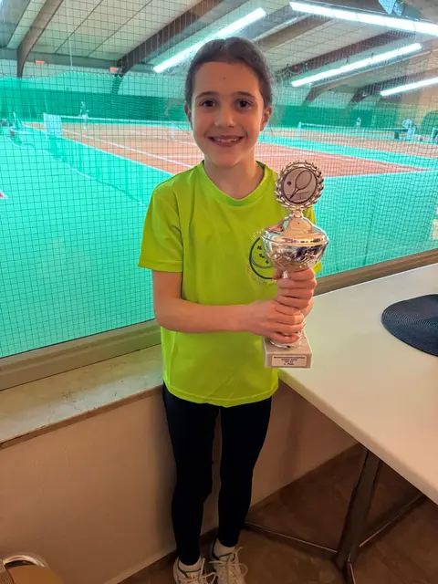 Die 11-jährige Anna Lerner vom Netzballverein Velbert ist Bezirksmeisterin der U10 Mädchen.  | Foto: Ihlo (Netzballverein)
