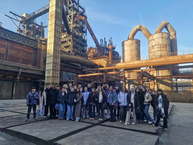 Gemeinsamer Ausflug in den Landschaftspark: Die beeindruckende Industriekulisse bot spannende Einblicke und tolle Fotomotive. | Foto: Oxana Riesner