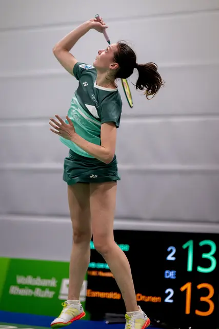 Man achteauf den Spielstand: Mehr Spannung geht kaum! | Foto: Jochen Stratmann