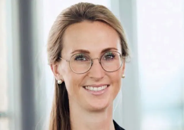 Warum eine Ausbildung in der Pflege den Grundstein für eine vielseitige berufliche Perspektive setzt, erklärt Christina Ostermann, Pflegedirektorin der Knappschaft Kliniken Bottrop GmbH.