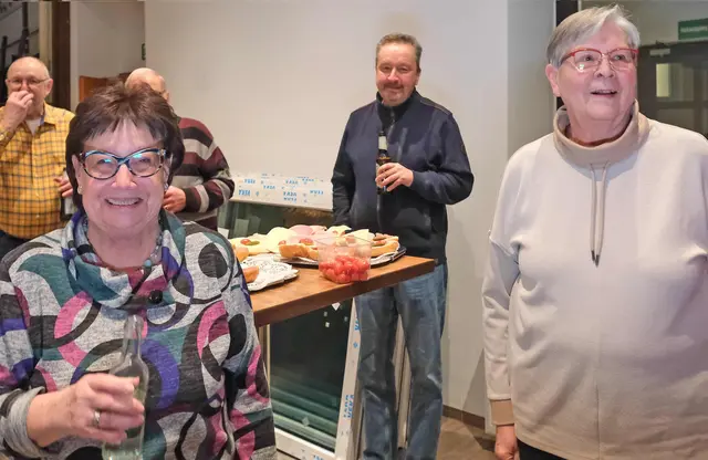 Brigitte Steins (links) und Inge Scheele (rechts) überraschen uns.