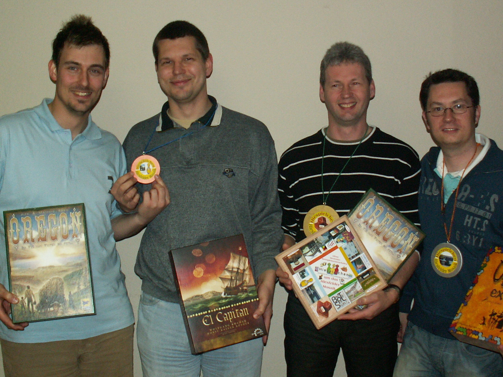Hiesfelder Brettspielmeisterschaft 2008: Marcel Süßelbeck und Frank Biesgen gemeinsam Dritte, Raimund Dreier (Sieger) und Marco Ruskowski (Zweiter)