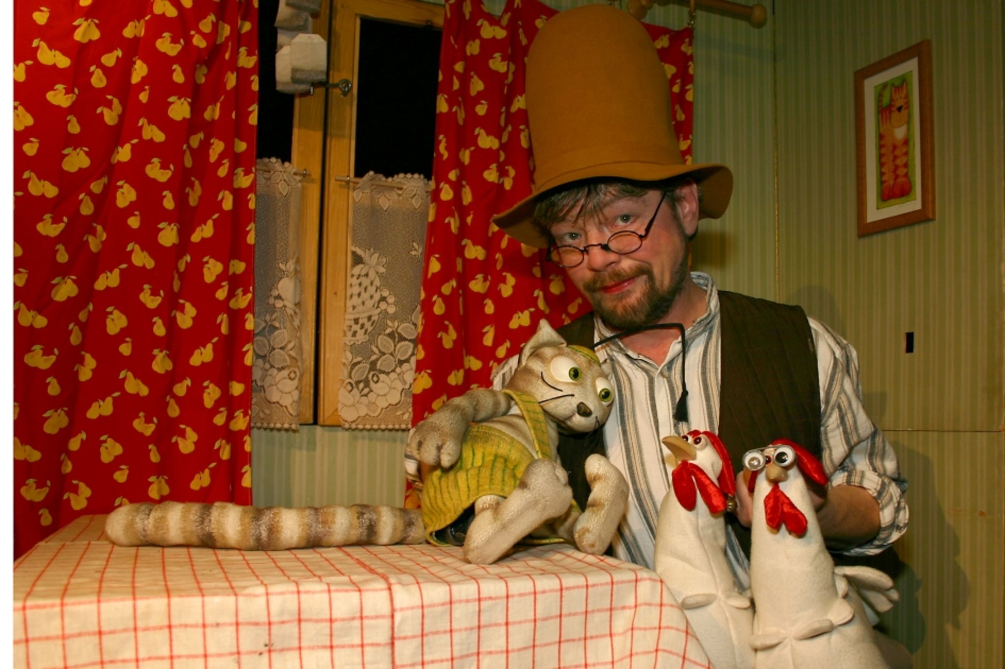 Puppentheater für Kinder Pettersson und Findus Gastspiel des Firlefanz Theaters Hagen am