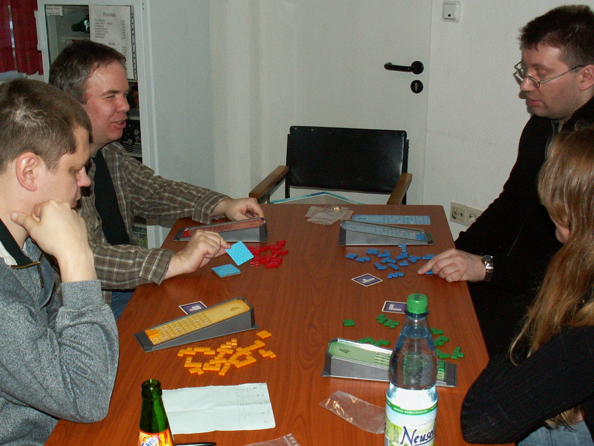Erste Testspiele beim Spieleseminar von HIESPIELCHEN 2009 in Hilchenbach