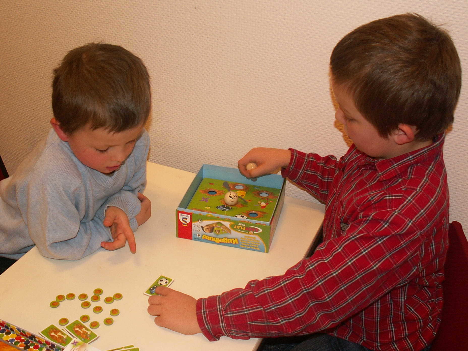 Wo müssen die Hunde hin? - "Kugelhund" von Schmidt Spiele