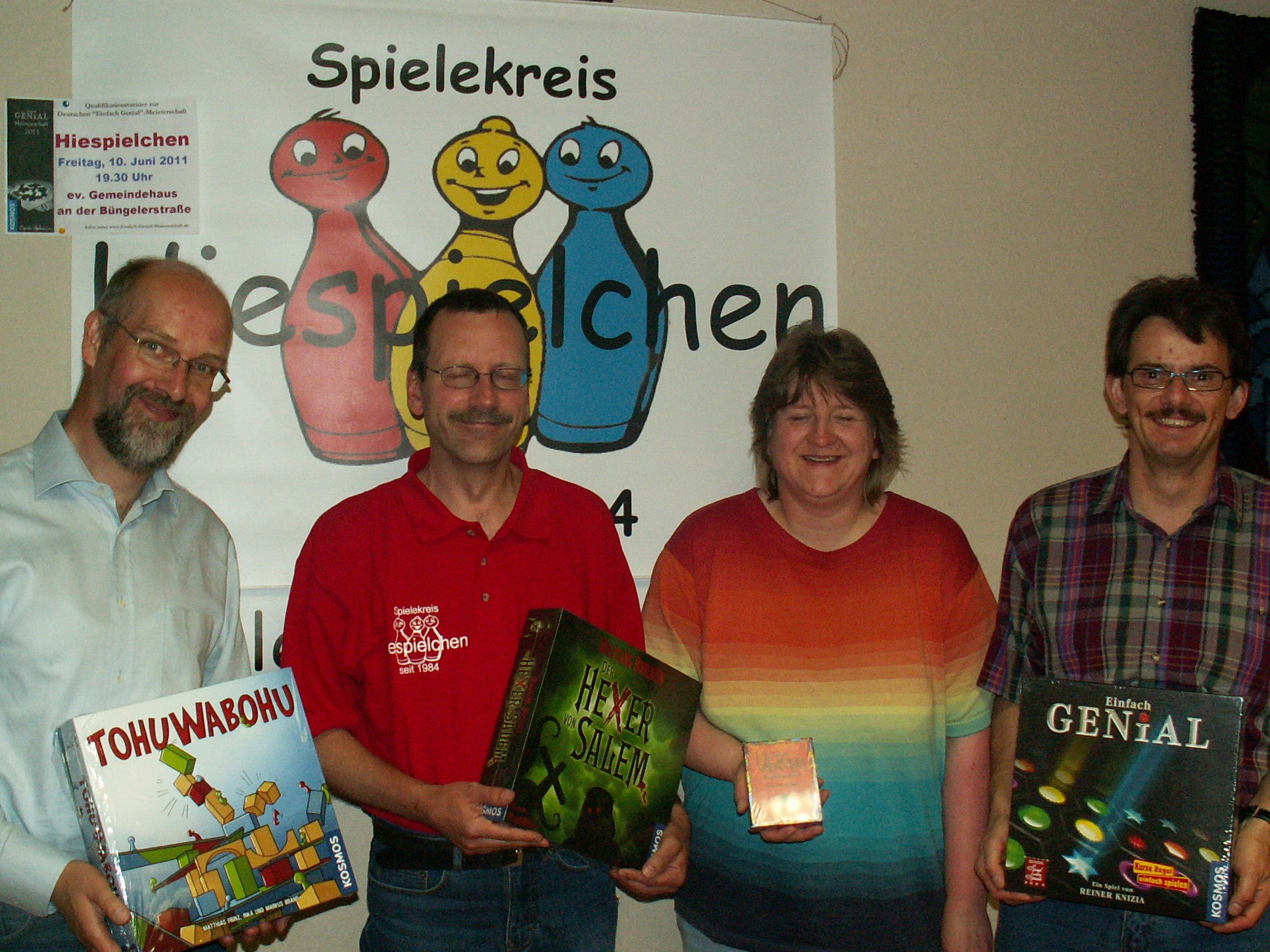Vier strahlende Finalisten des "Einfach-Genial-Turniers" in Hiesfeld.