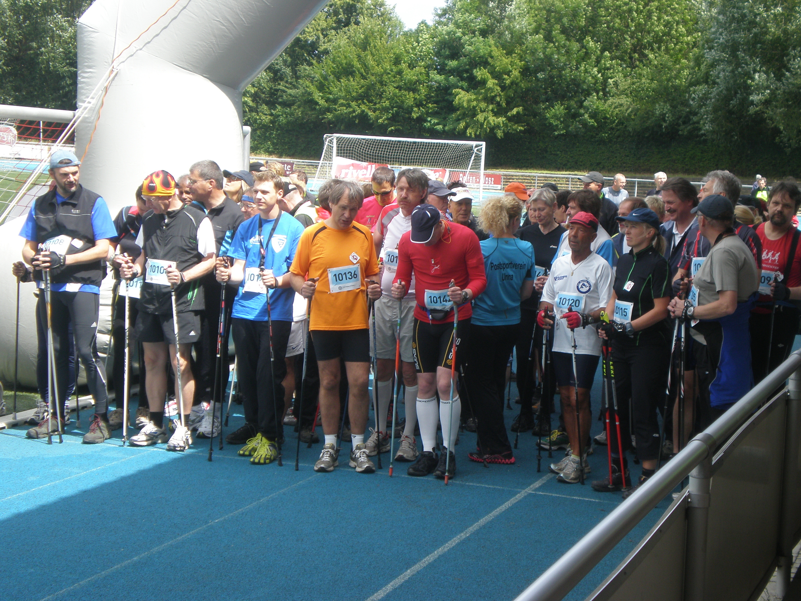 10 km Nordic-Walking vor dem Start.