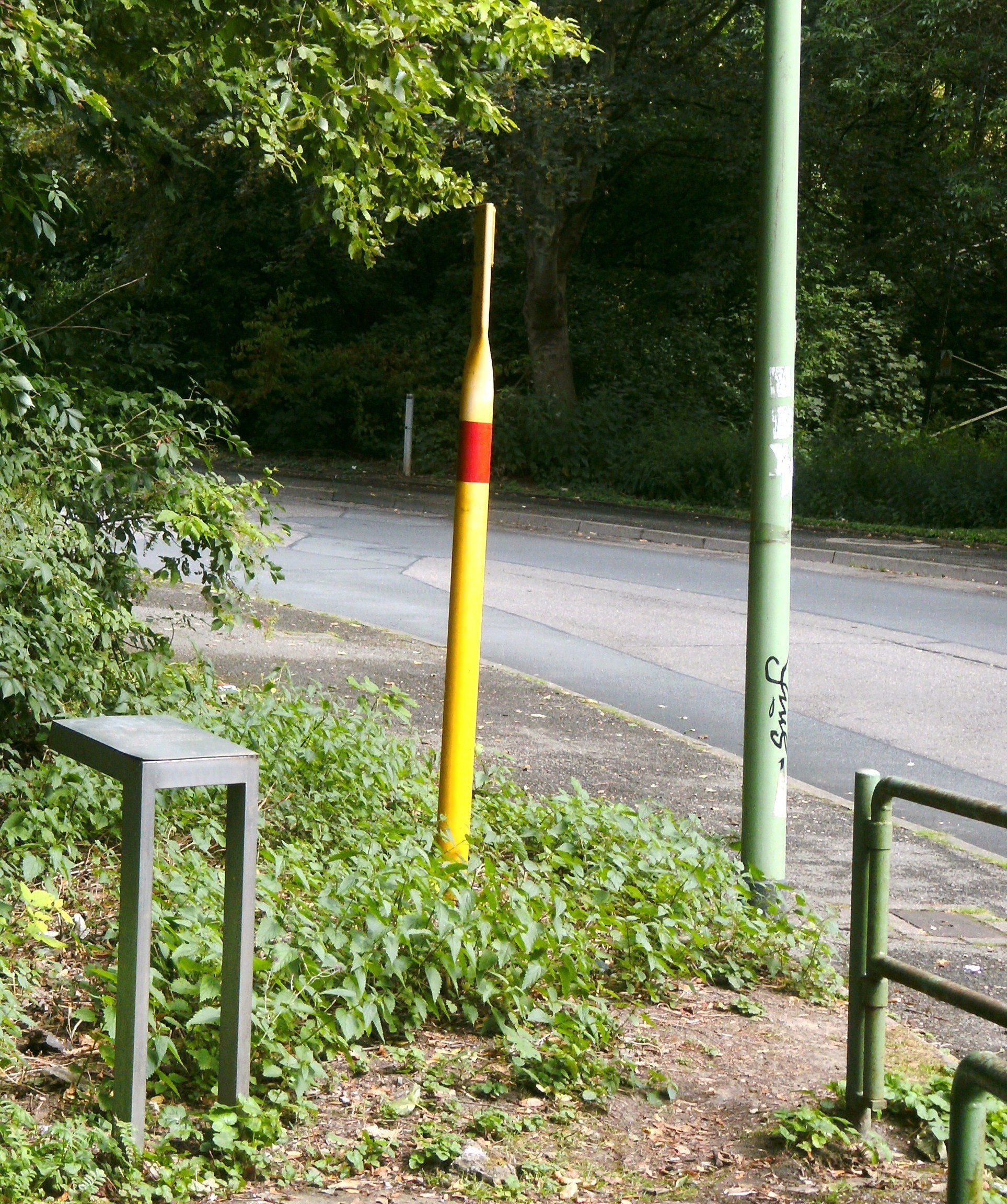 Die Gedenktafel für Käthe Larsch an der Seumannstr. - im Niemandsland zwischen Altenessen und Stoppenberg