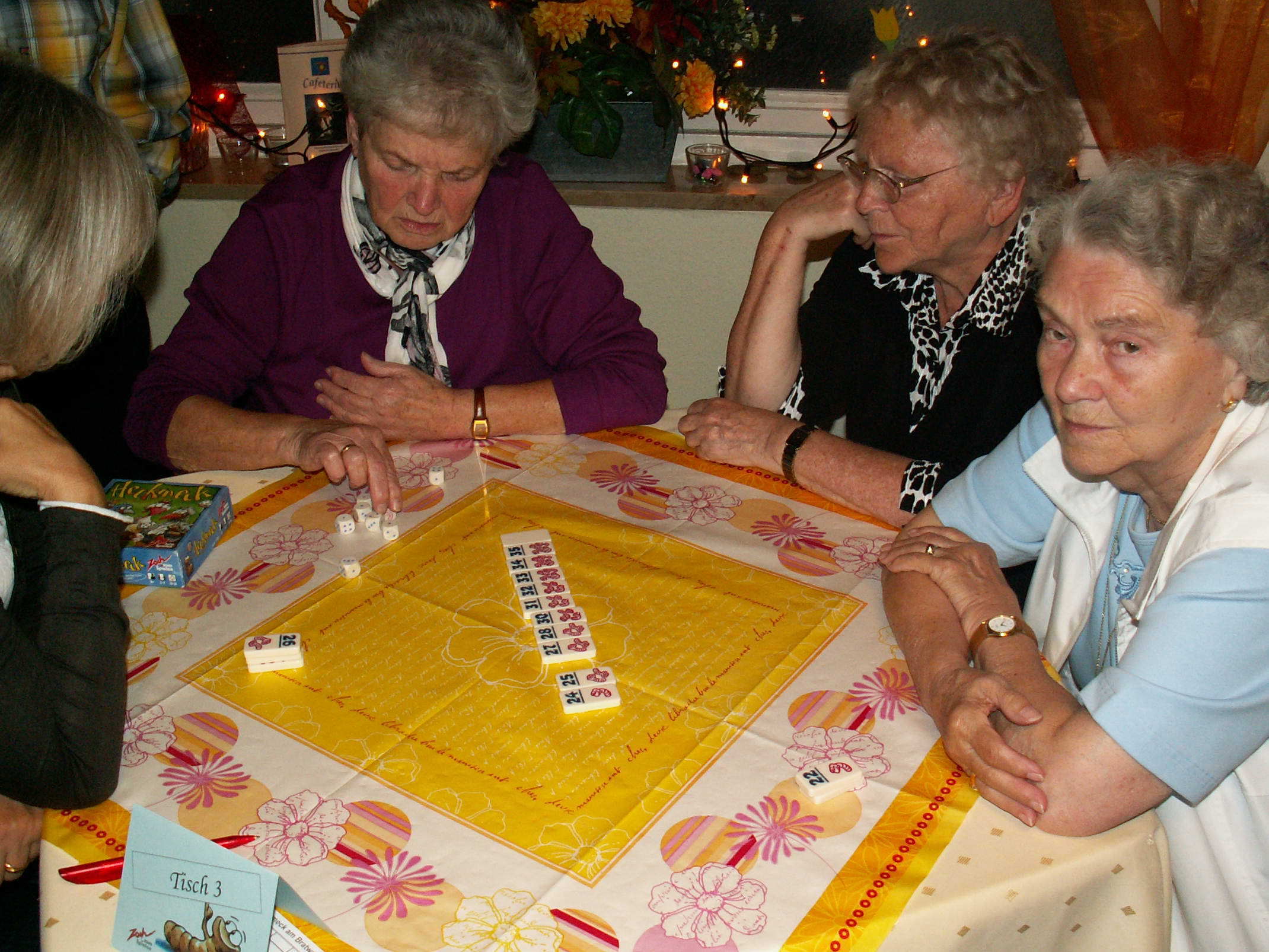 Auch hier wird noch einmal geübt und das Spiel erklärt.