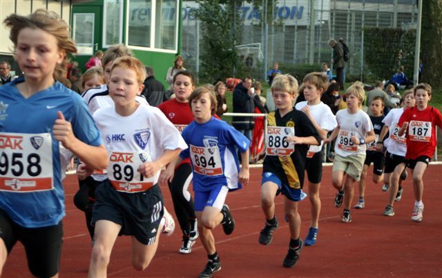 Wer geht als Erster über die Ziellinie? Bild vom Läufertag 2007.