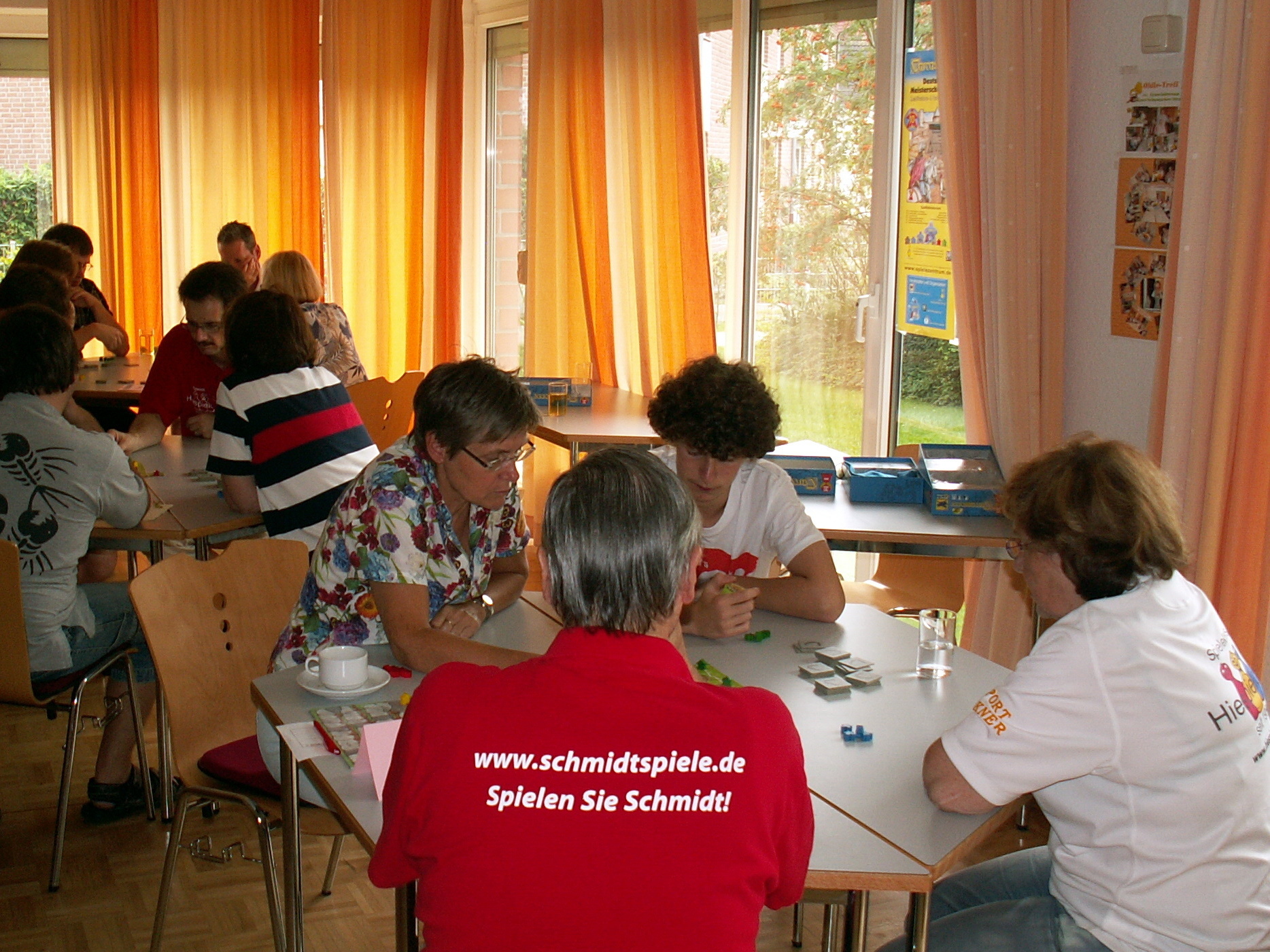 Vorrunde beim Ranglistenturnier in Hiesfeld im ev. Gemeinderaum an der Kurt-Schumacher-Straße.