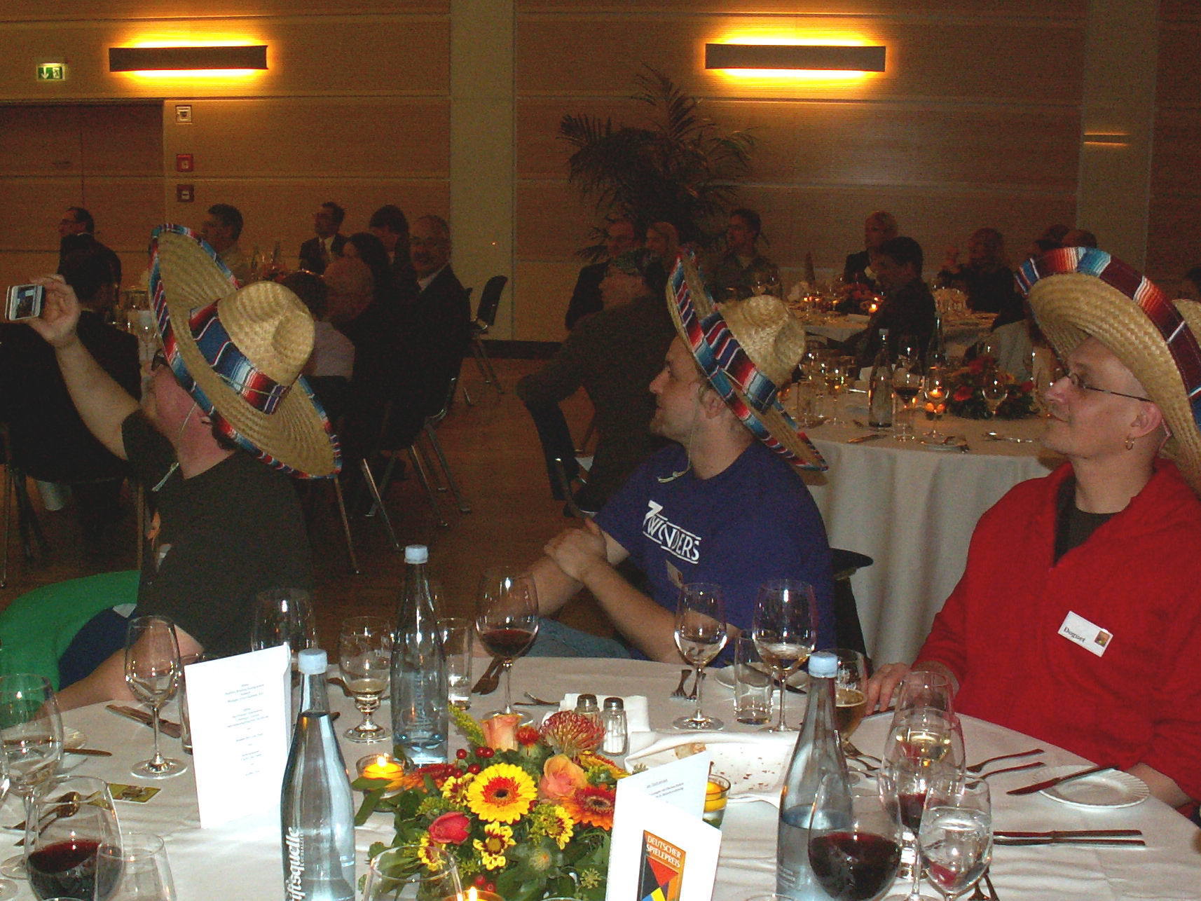 2011 sassen sie mit den Sombreros im Saal und verfolgten die Preisverleihung.