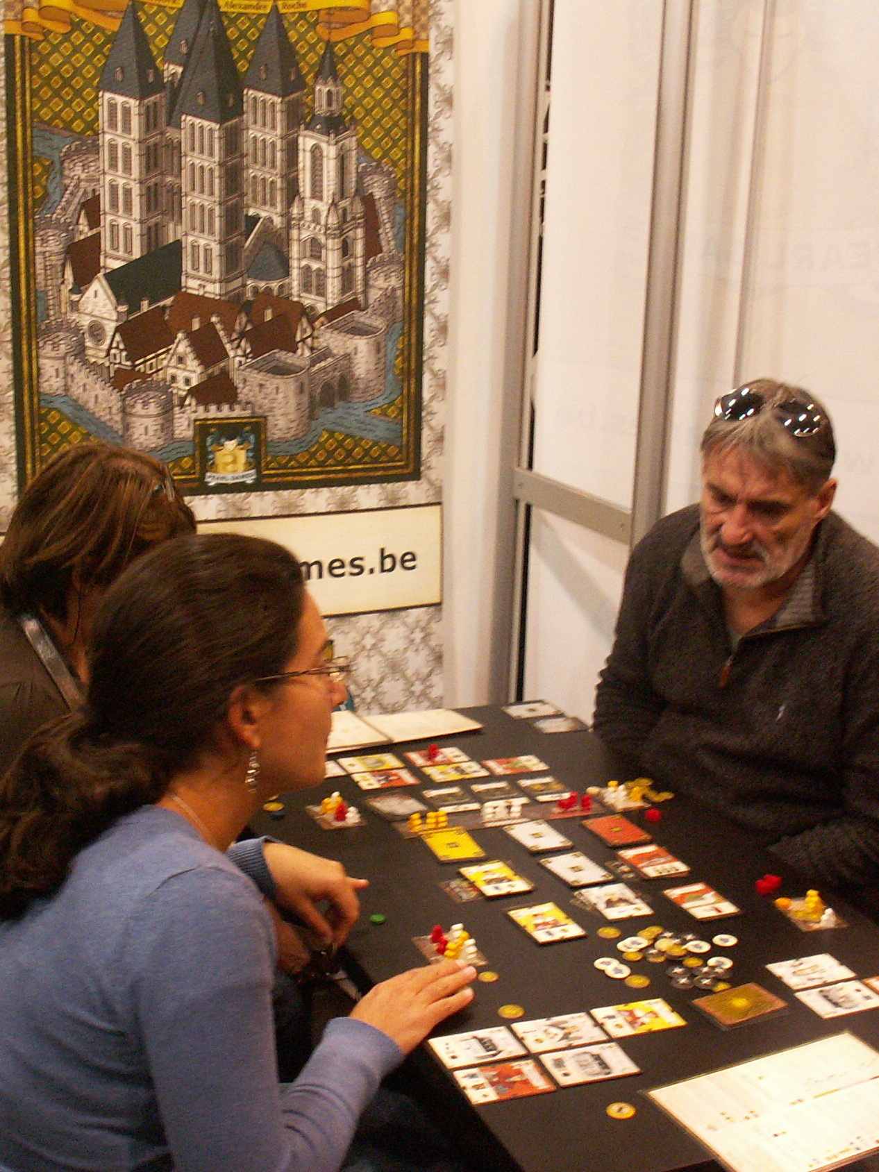 Am Stand von Pearl-Games in Halle 4.