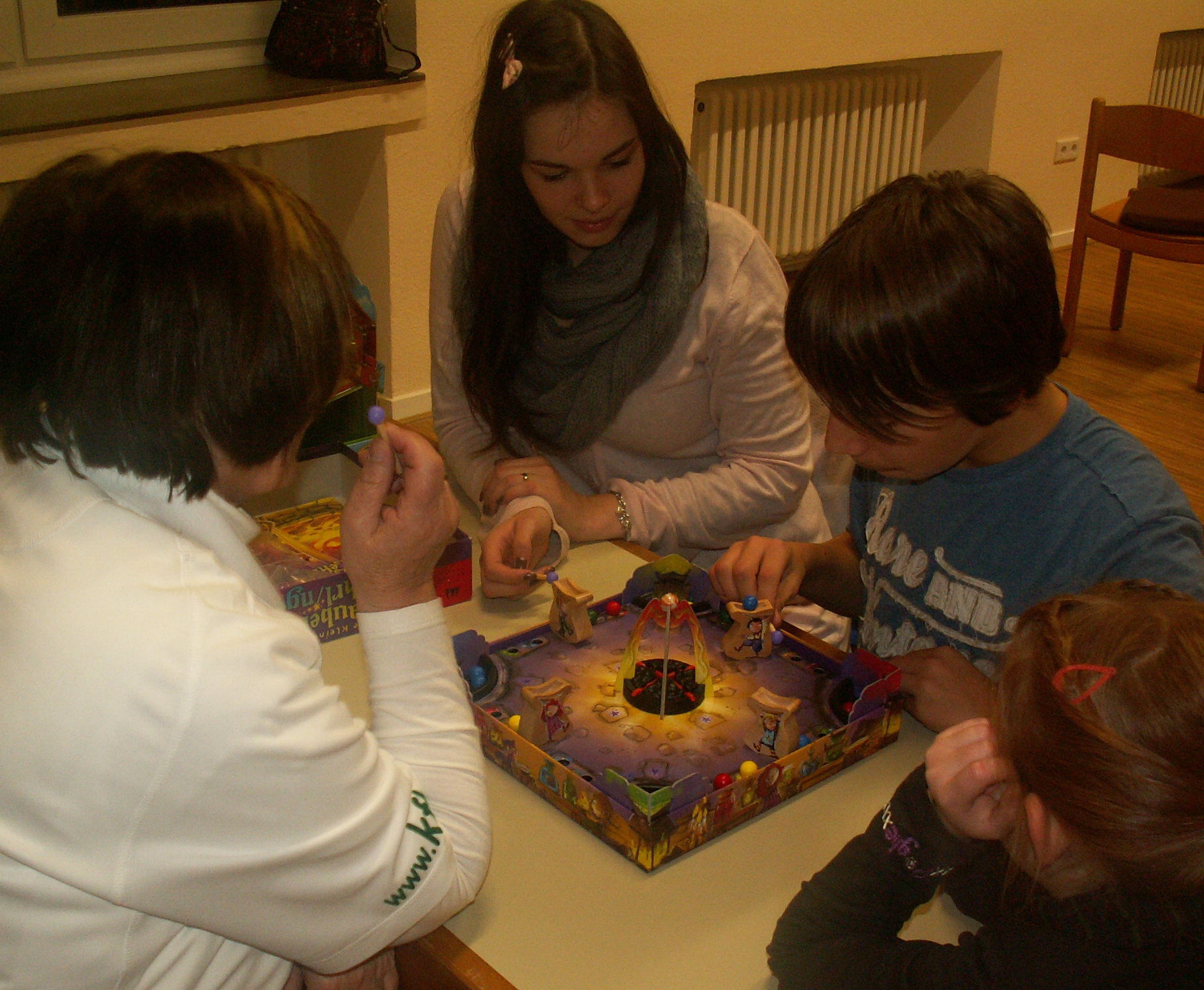 Die kleinen Zauberlehrlinge bei den Kinderferientagen der Stadt Dinslaken.