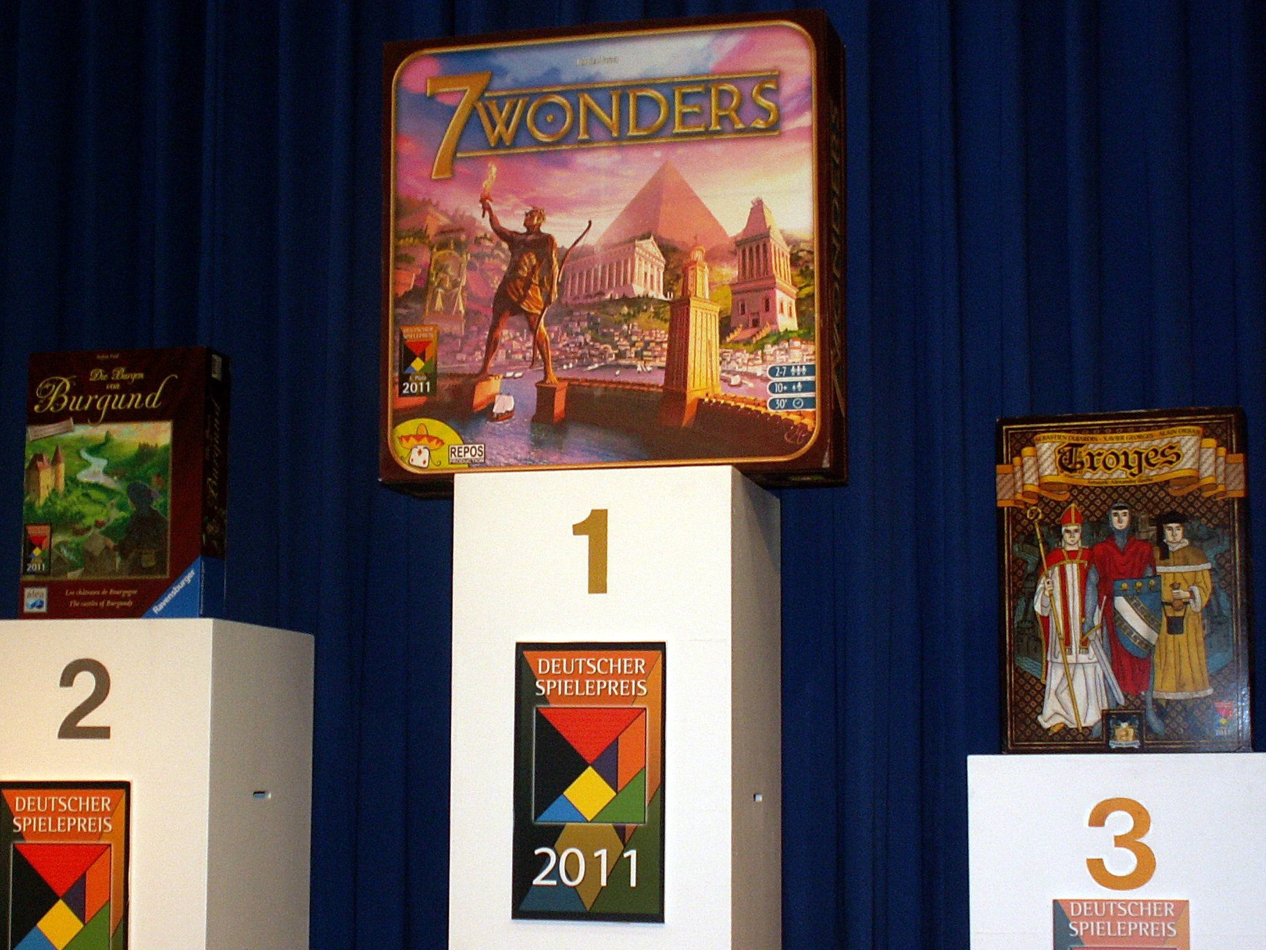 Der Siegertitel heißt "7 Wonders" von Repos.