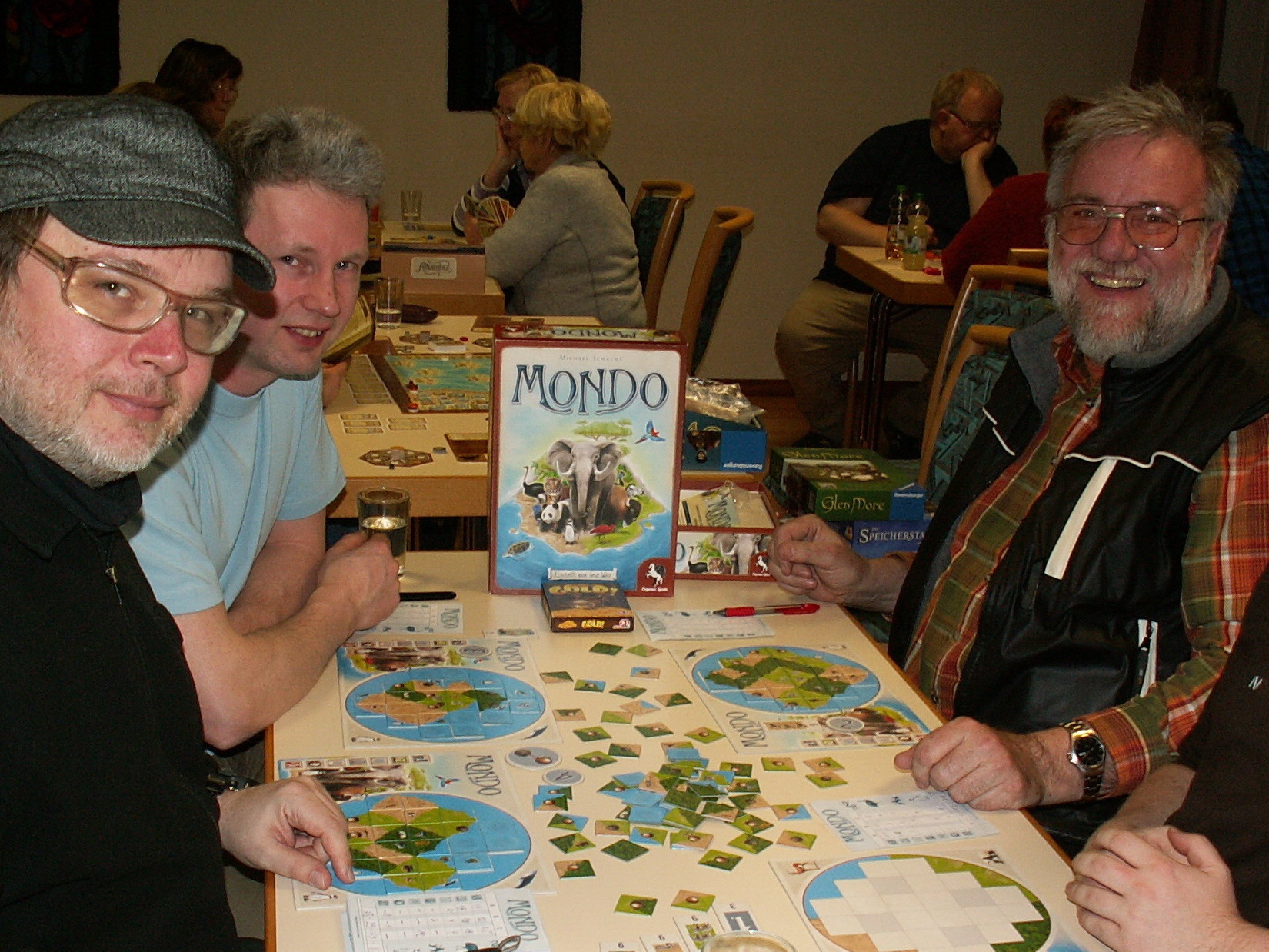 Michael Schacht zu Gast bei den Hiespielchen mit seinem "Mondo".