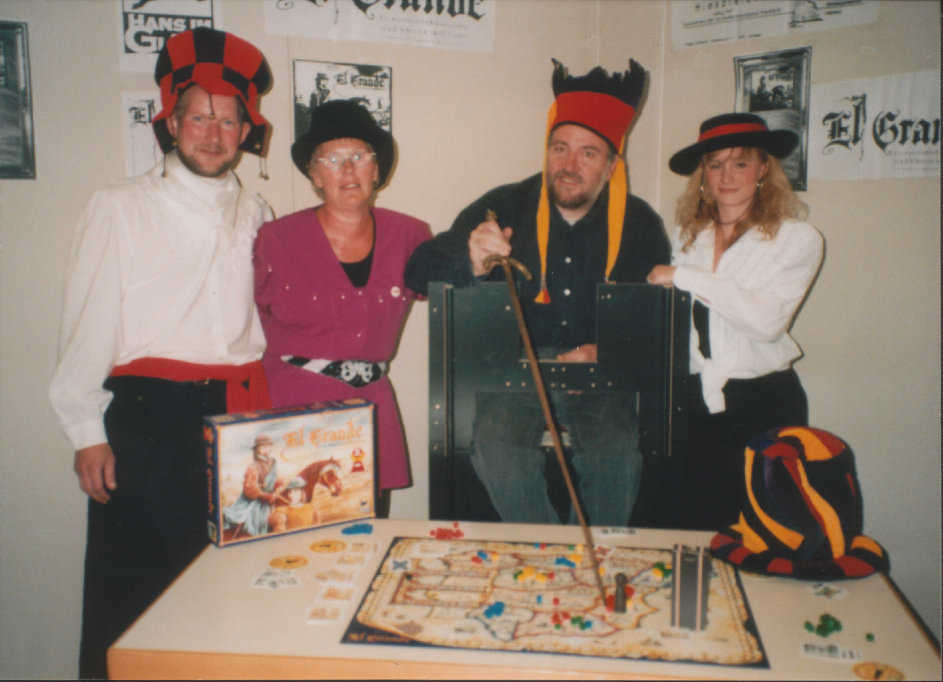 El Grande-Turnier in Hiesfeld 1997 - damals saß Friedel als Schiedsrichter in dem von Raimund gebauten Turm.