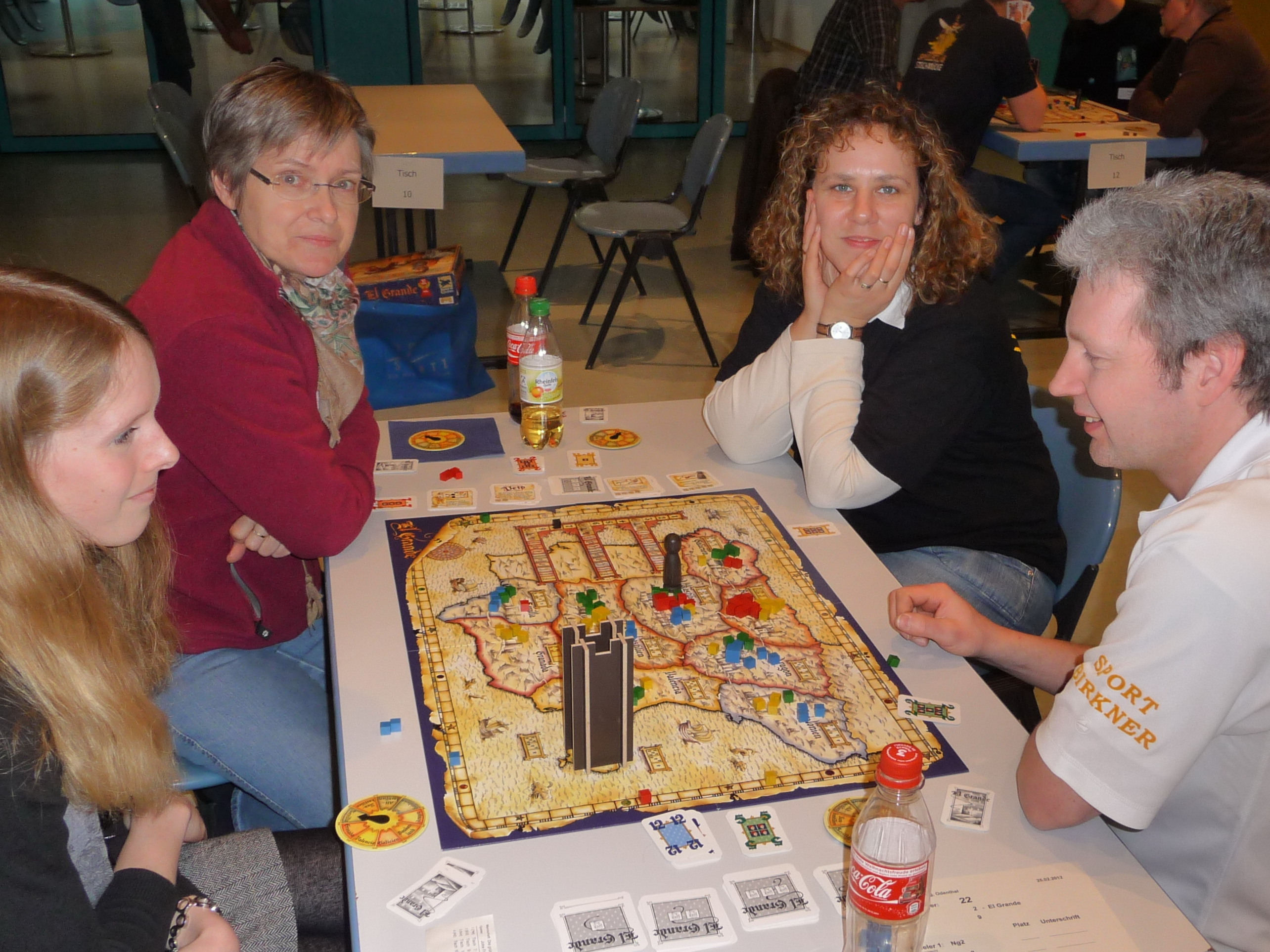 Zwei Hiespielchen treffen aufeinander - hinten links Kristiane und vorne rechts Raimund bei "El Grande".
