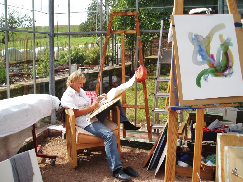 Im Atelier; Umgebung, Licht, Konzentration und Entspannung setzen Kreativität frei