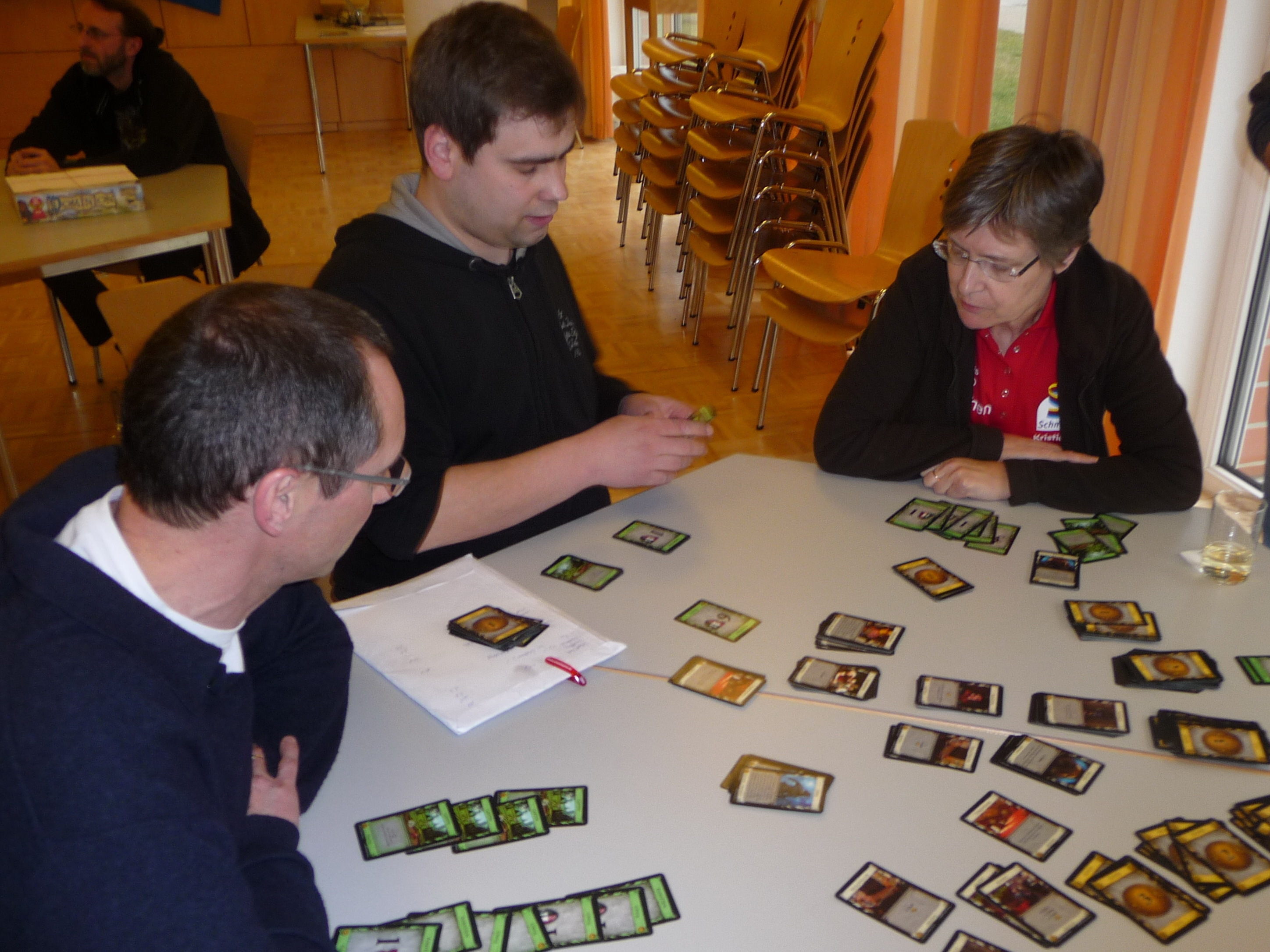 Dritte Runde mit mal wieder 3 Hiespielchen - Klaus, Stefan und Kristiane.