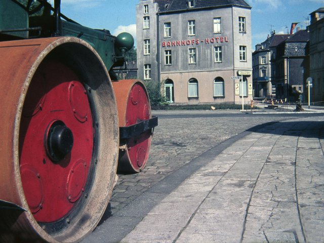 Heute wie damals prägten Baustellen das Kupferdreher Stadtbild. Das Hotel Melwig gibt es längst nicht mehr. (Foto: Szepannek)