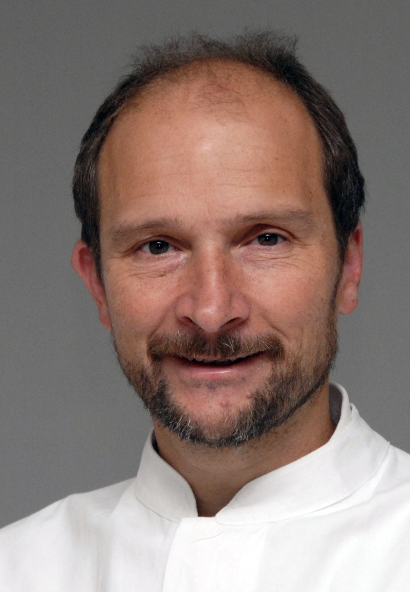 Prof. Dr. med. Volker Runde informiert über Brustkrebs