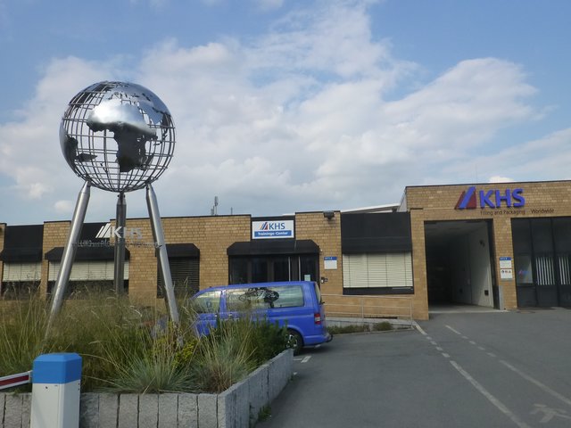 Das KHS-Firmengelände auf der Ostseite der Juchostraße.