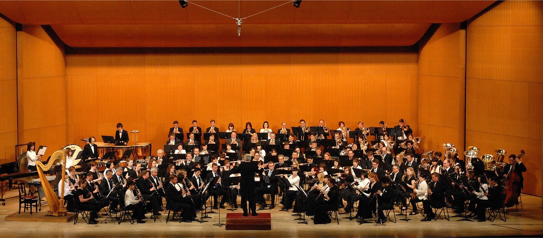 Die Omiya Wind Symphony und die westfälische Bläserphilharmonie Westfalen Winds beim JOINT CONCERT 2015 in Japan - Foto (c) Akira Inoue