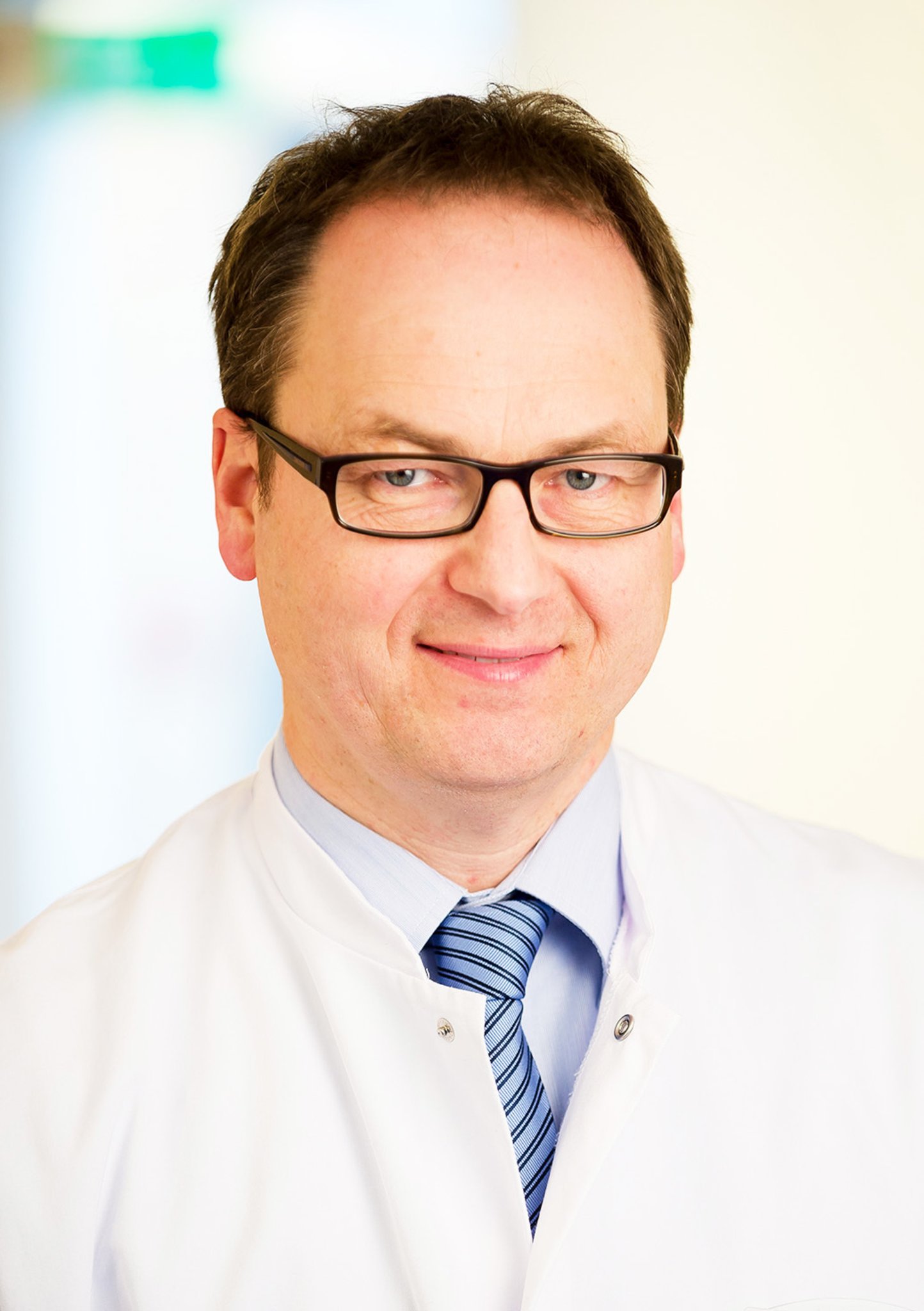 Gangstörungen – neurologische Ursachen und Therapiemöglichkeiten