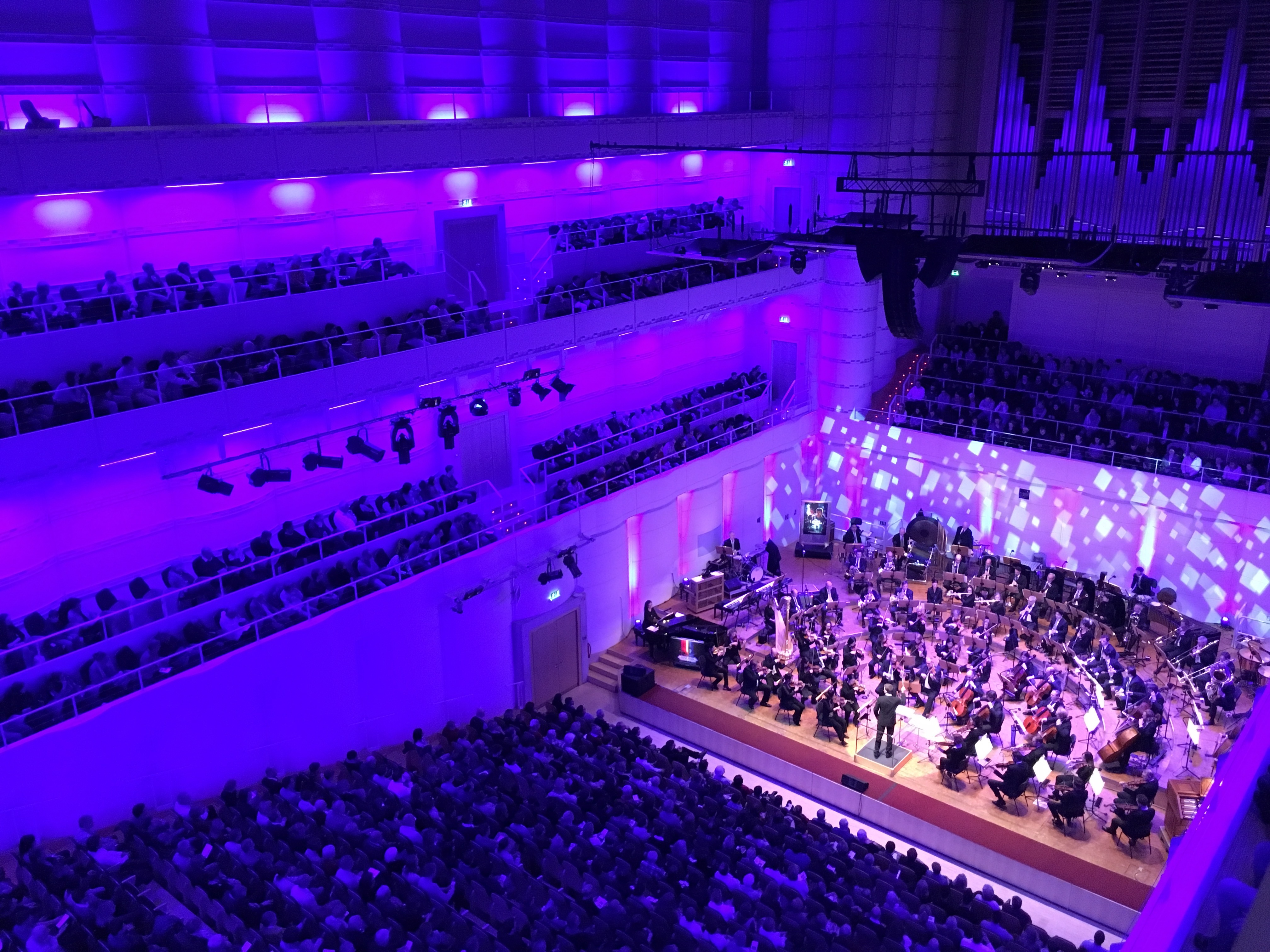 Nicht nur junge Leute schätzen die Konzertreihe der Dortmunder Philharmoniker im Konzerthaus.