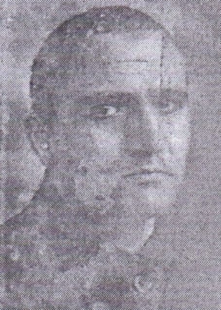 Carl Kipper wurde am 12. Juli 1902 geboren, verstorben ist er mit gerade einmal 37 Jahren am 9. März 1940. Ein qualvoller Tod, denn der Tönisheider wurde zum Opfer des Nationalsozialismus.