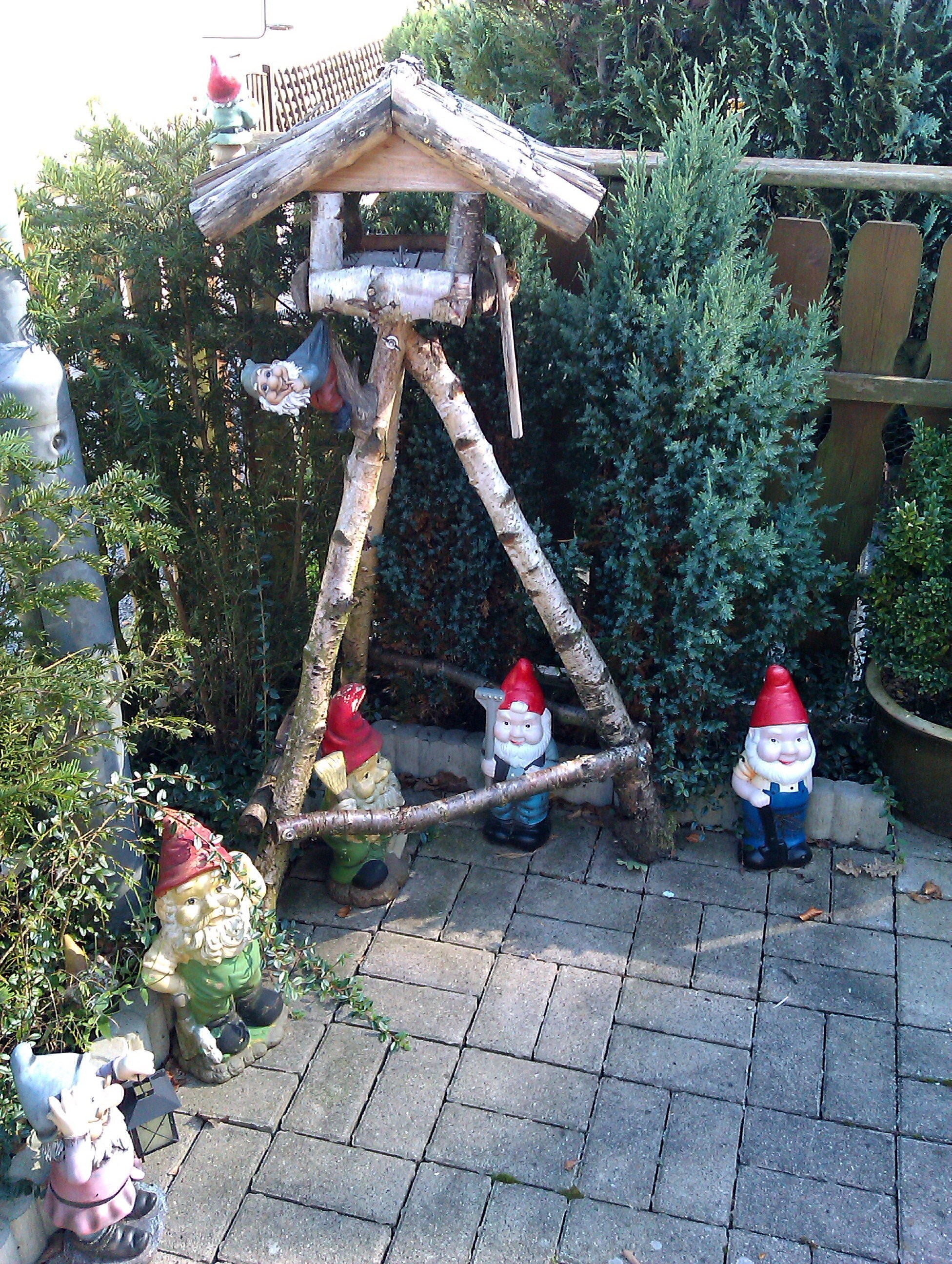 Die sind überall, Gartenzwergkolonie an der Sorpe, Zeltplatz II