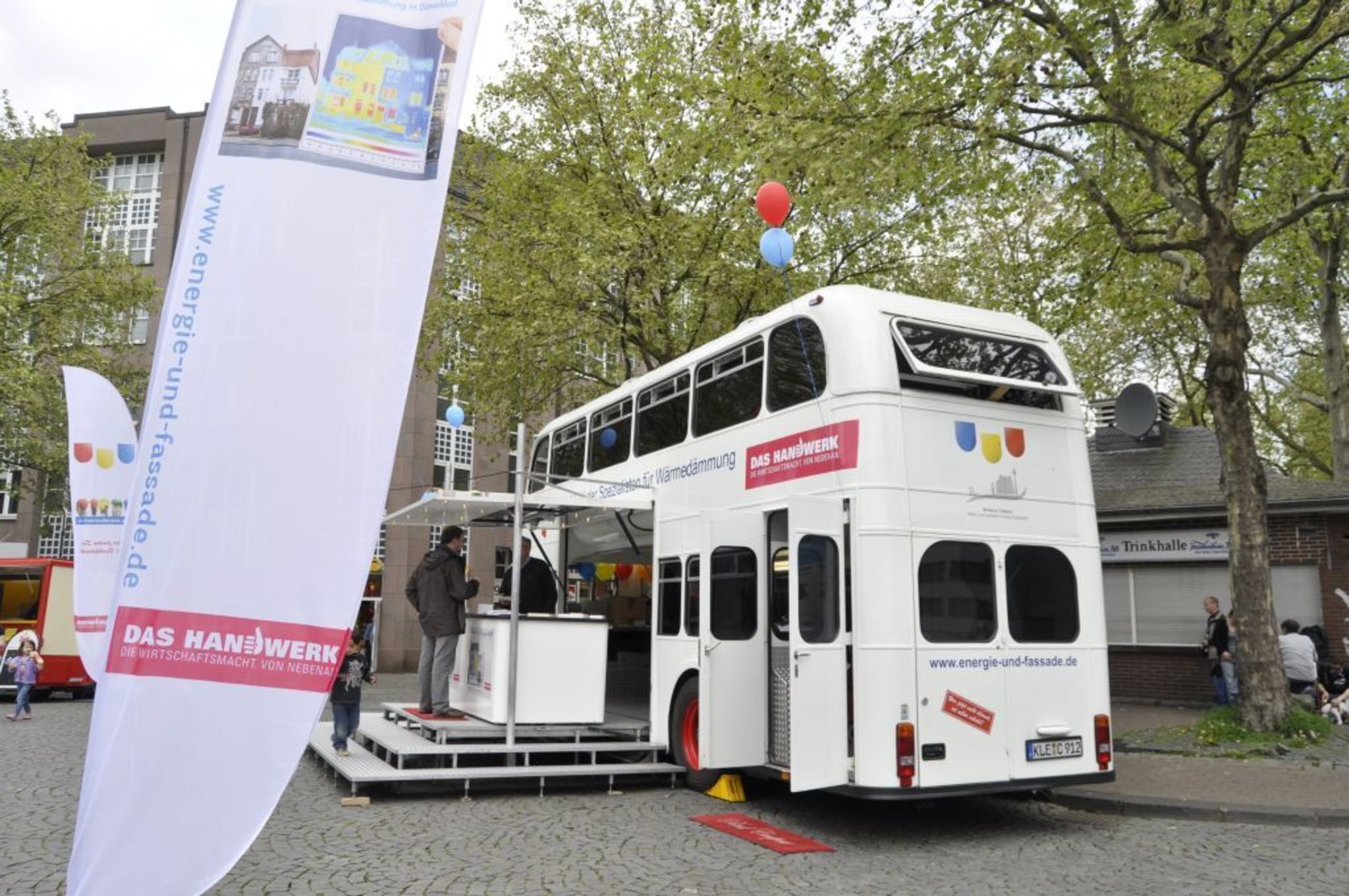 Er sucht sie dusseldorf markt