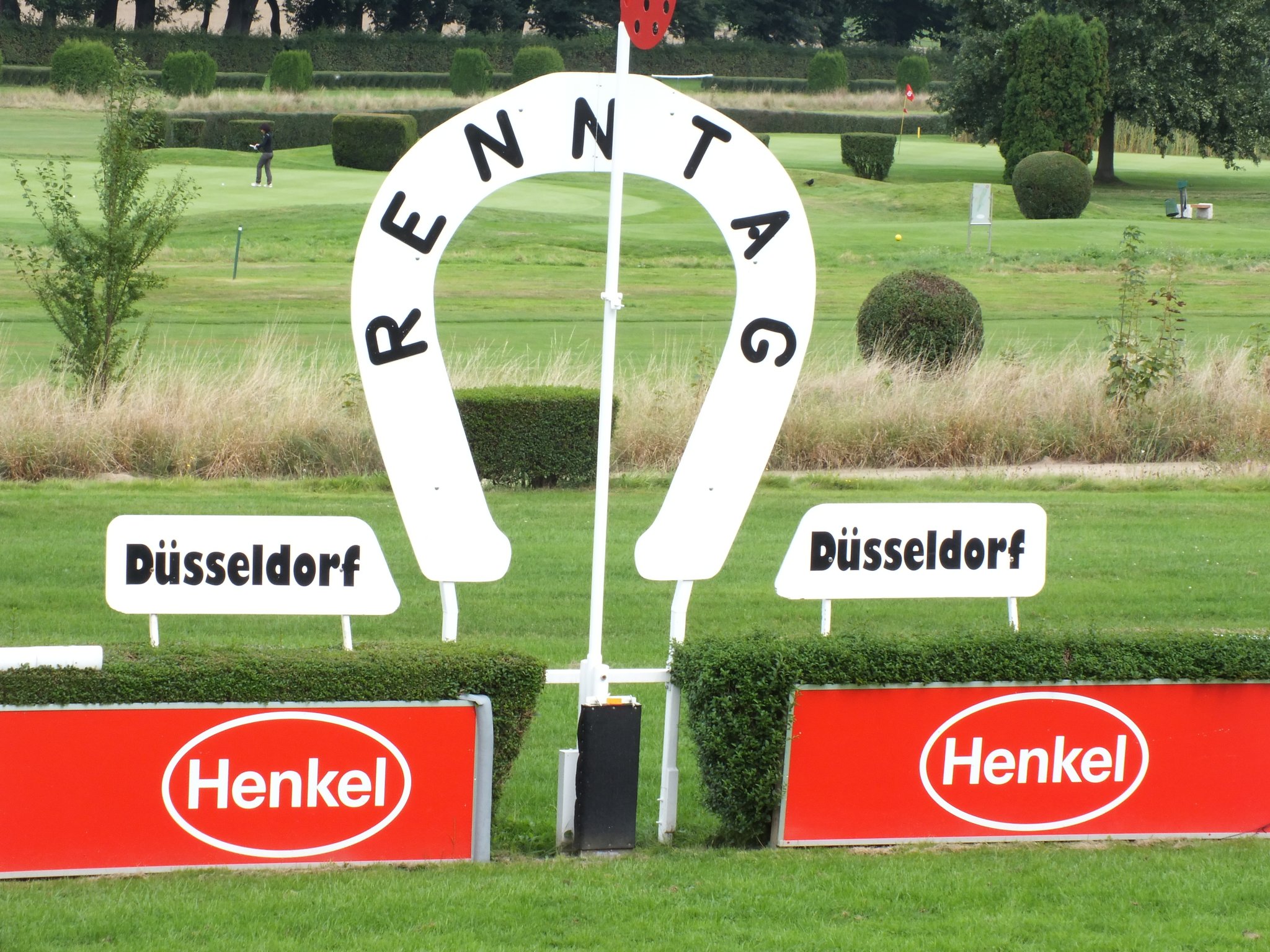 Hier ist immer was los in Düsseldorf auch auf der Rennbahn