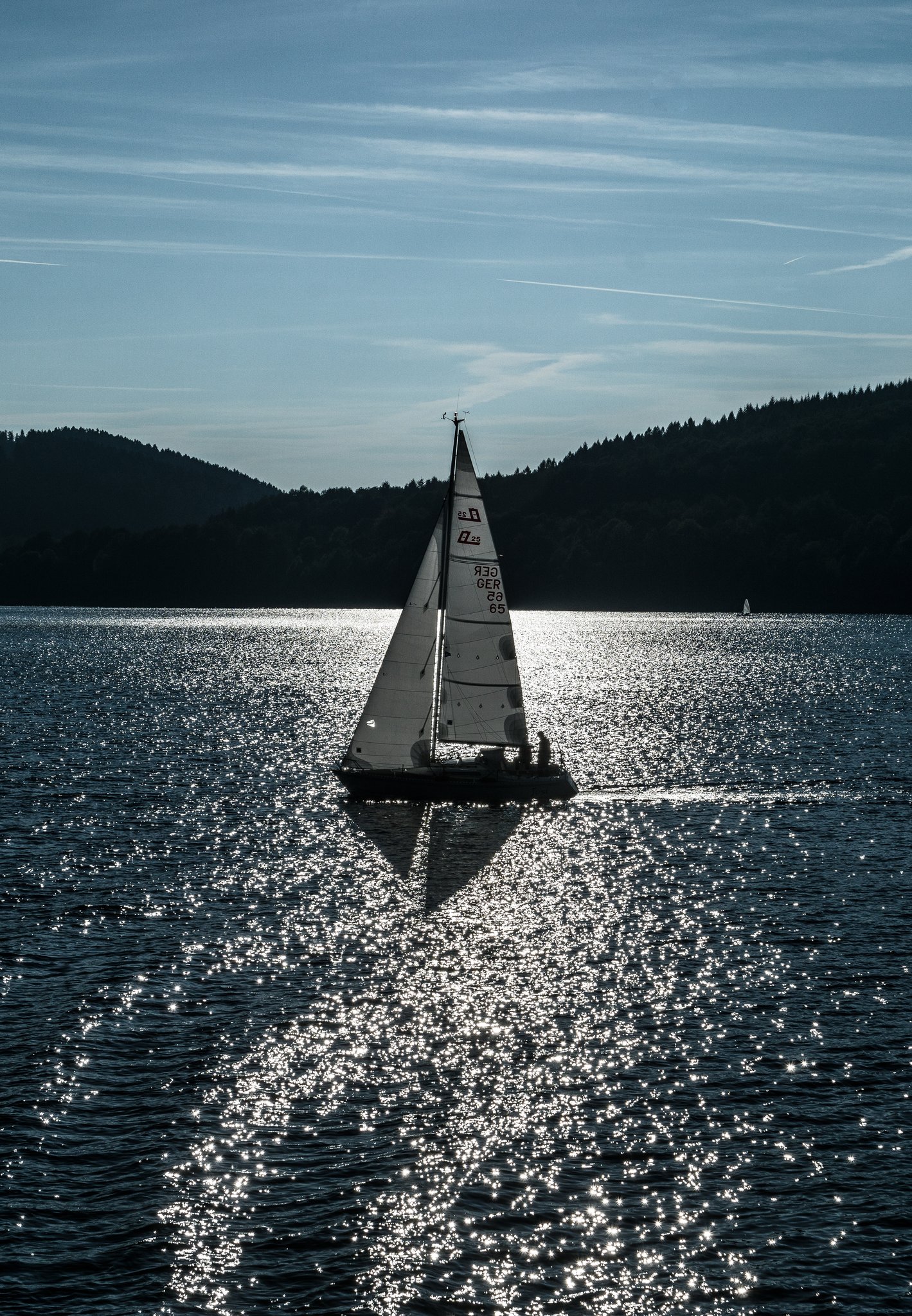 I am sailing, Home again, 'Cross the sea Segelboot am Biggesee