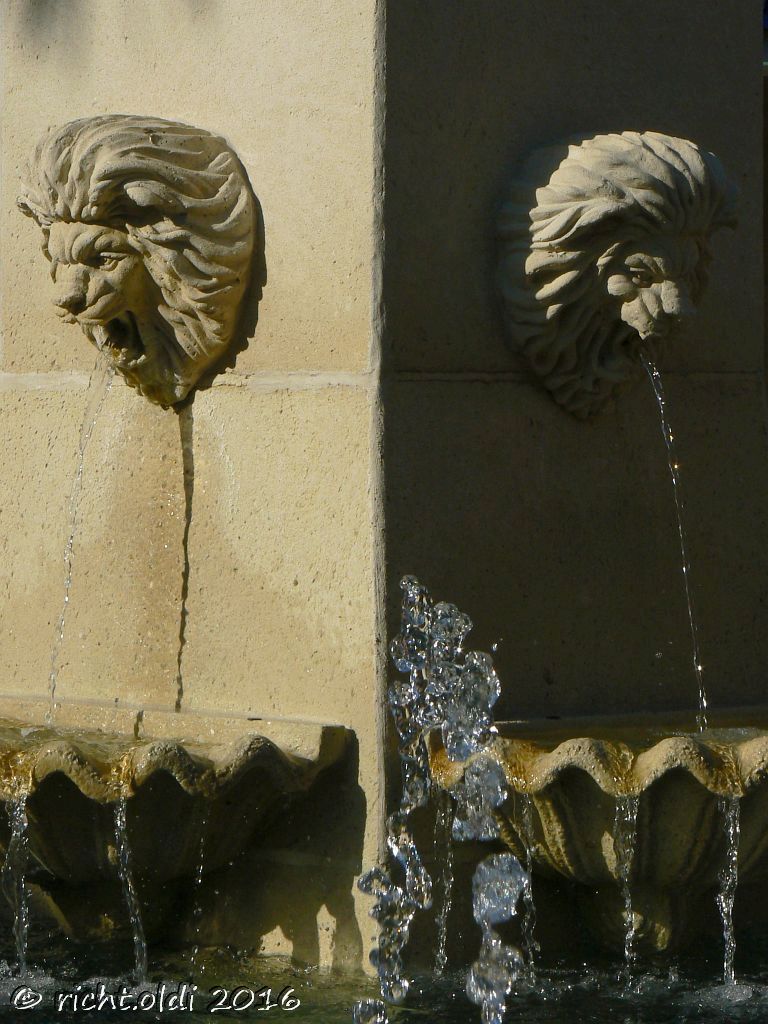 Detail eines Brunnens in der Miromar Outlet Mall bei Fort Myers, Florida (Foto: T. Richter-Arnoldi)