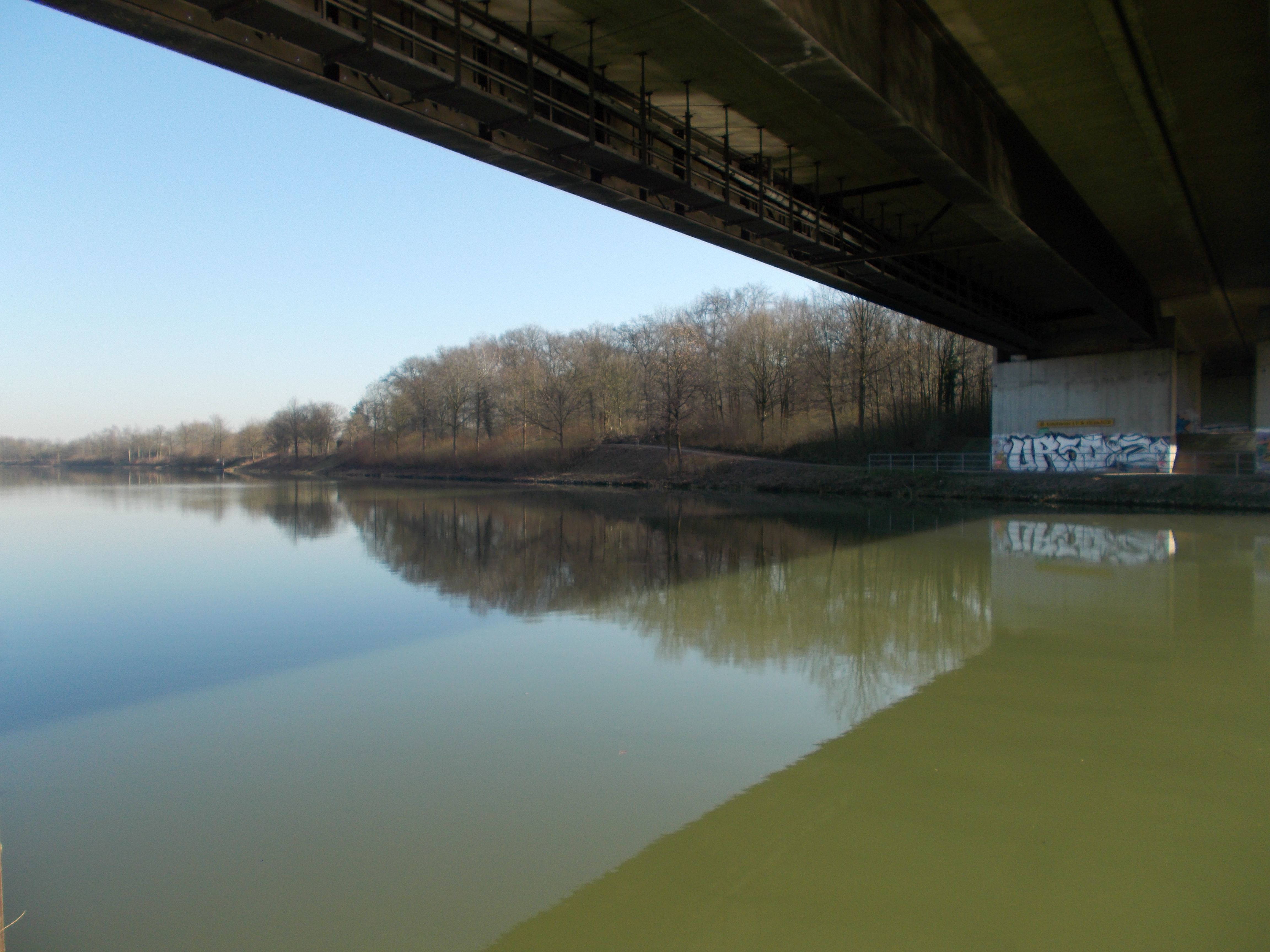 Dorsten Hardt, Unter der A31.