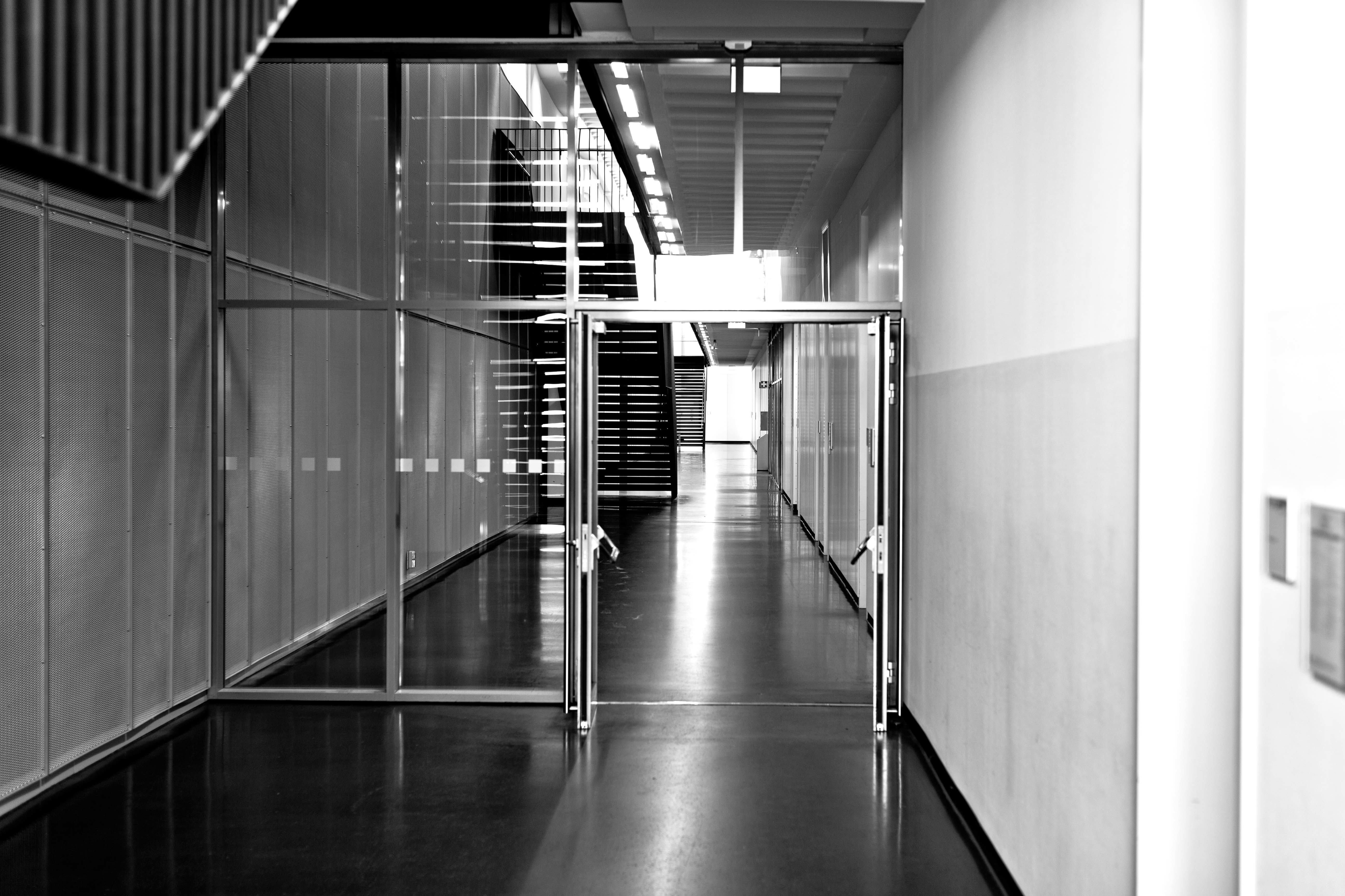Steril - Fotokünstler Jürgen Cordt