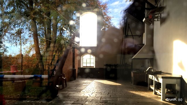 ♥ Drinnen und Draußen in einem Bild vereint ♥ - Altes Wasserwerk in Wesel