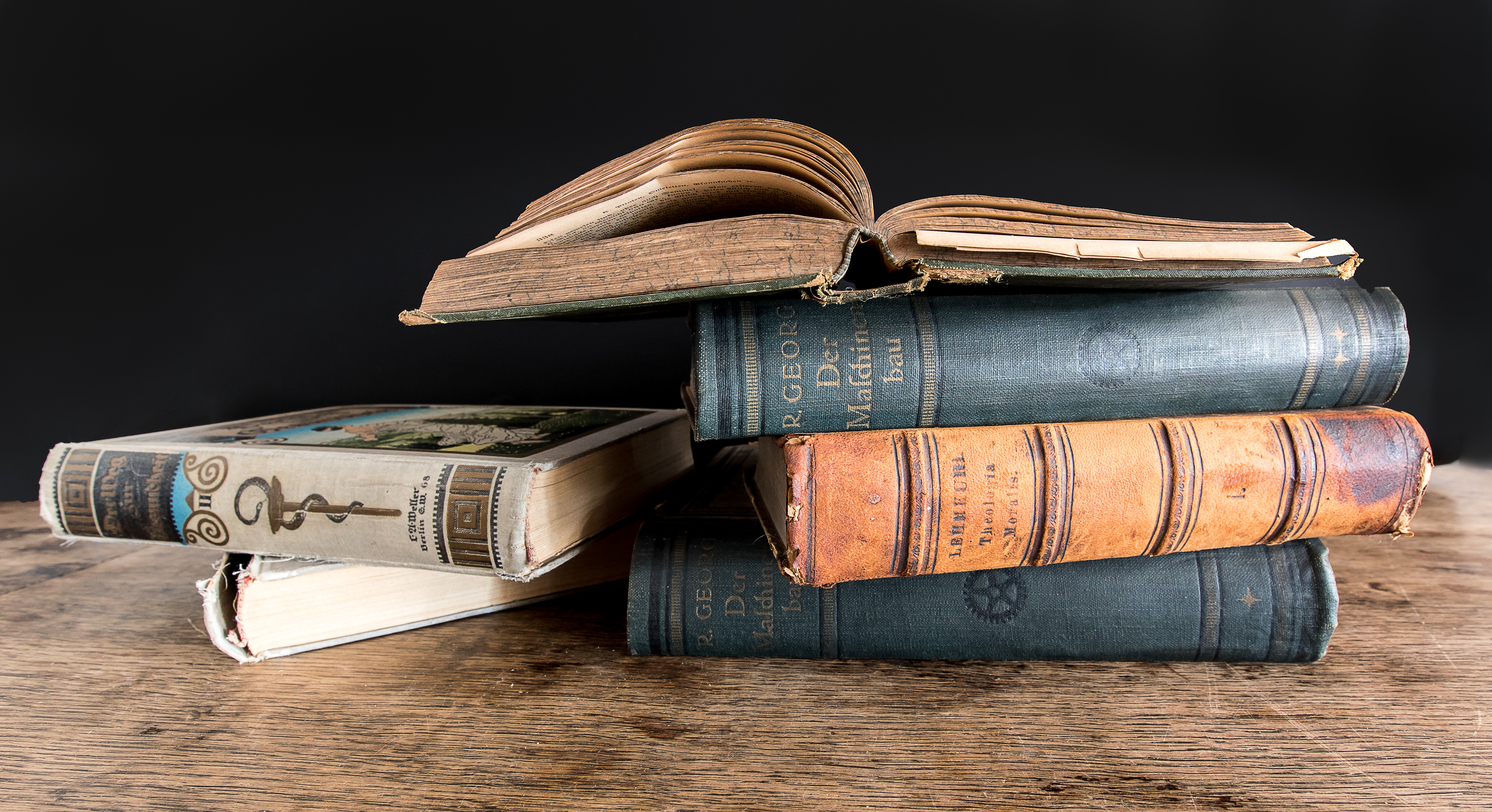 Einmal im Jahr feiert Nordrhein-Westfalen seine Bibliotheken. So auch am Freitag, 15. März, in der Nacht der Bibliotheken. "Mach es" lautete das diesjährige Motto. Von 18 bis 22 Uhr gibt es in der Bücherei im Glashaus viele Veranstaltungen für Klein und Groß und nicht nur für Bücherwürmer.